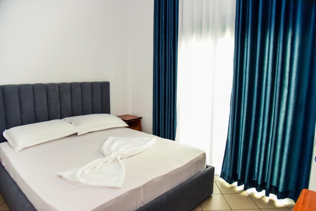 Koa Hotel Durres Exterior photo